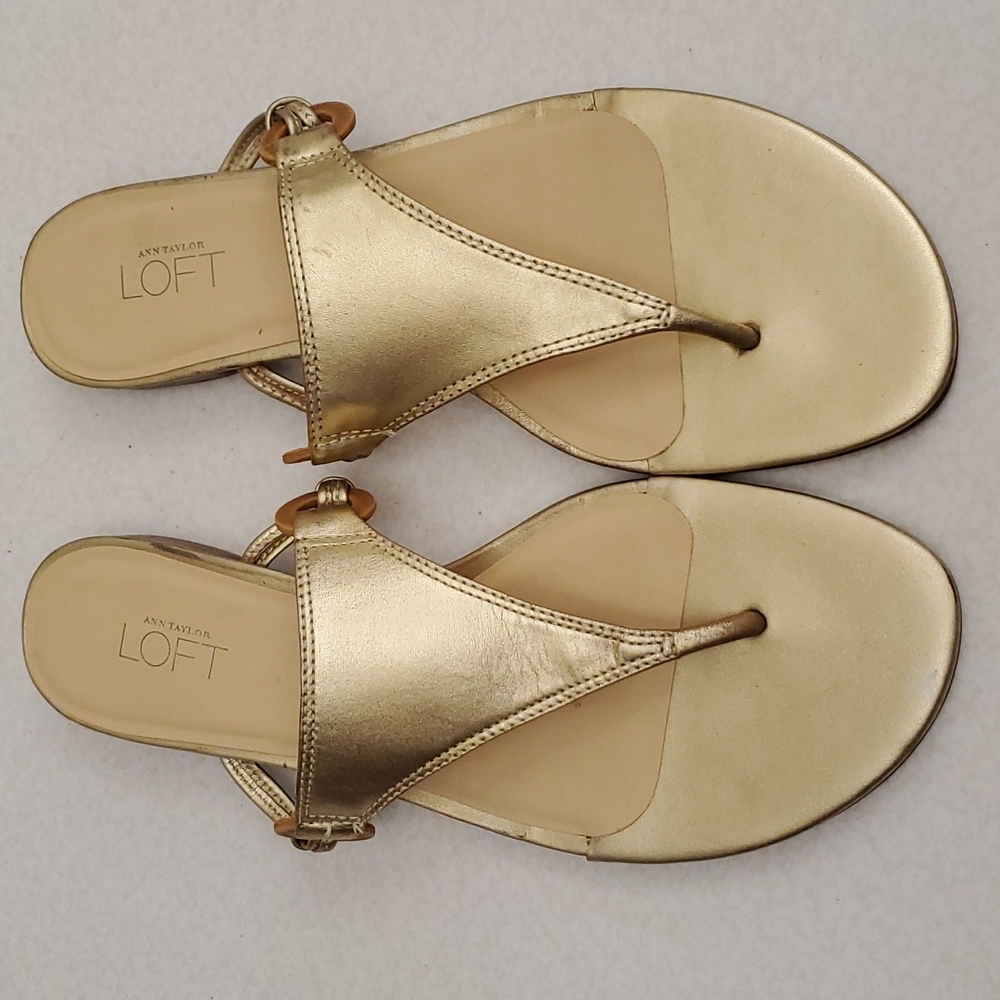 Ann Taylor Loft Vanessa Leather Sparkly Gold Thong Sandals, 8M
